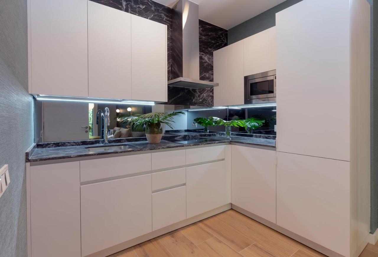 Big 4 Rooms In A Centric Home Parking Included Σαν Σεμπαστιάν Εξωτερικό φωτογραφία