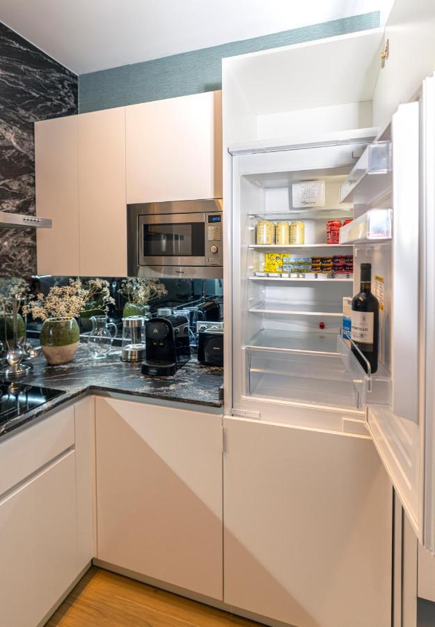 Big 4 Rooms In A Centric Home Parking Included Σαν Σεμπαστιάν Εξωτερικό φωτογραφία