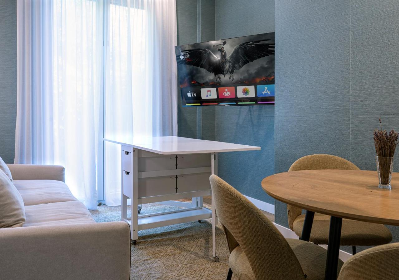 Big 4 Rooms In A Centric Home Parking Included Σαν Σεμπαστιάν Εξωτερικό φωτογραφία
