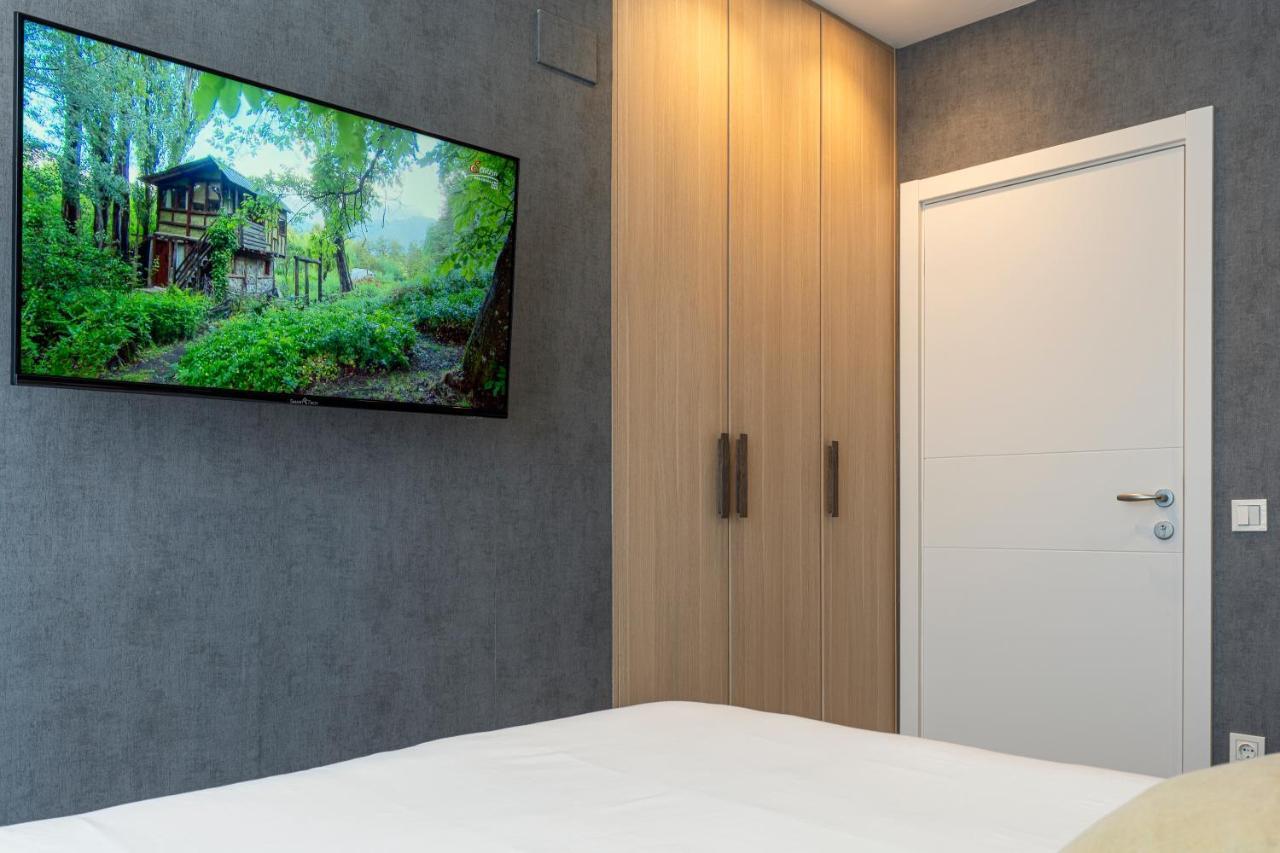 Big 4 Rooms In A Centric Home Parking Included Σαν Σεμπαστιάν Εξωτερικό φωτογραφία